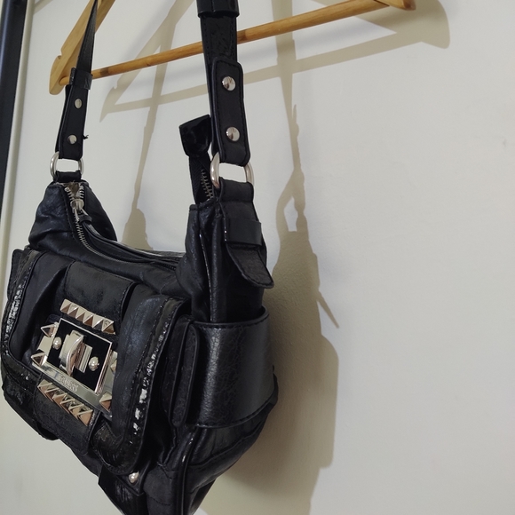 Guess Handbag black - Picture 4 of 8